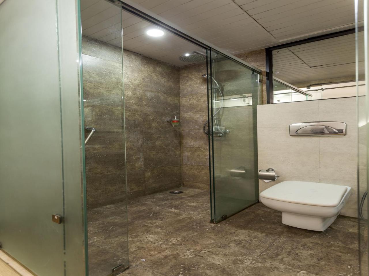 Готель Oyo Townhouse 11 Esplanade Колката Екстер'єр фото